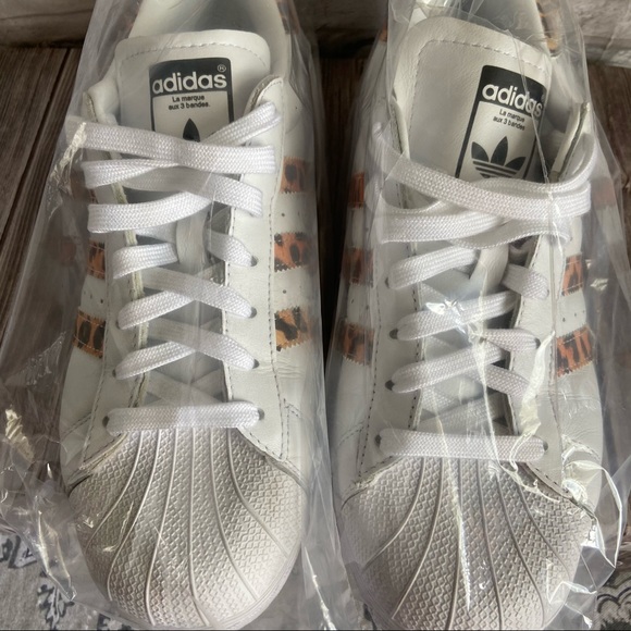 ADIDAS SUPERSTAR | 80’s Classic Animal Pri… - Picture 12 of 12